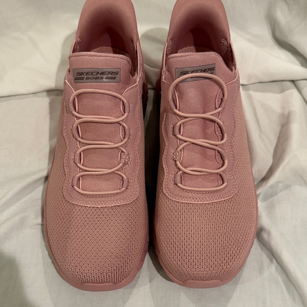 Skechers Women's Soft Pink Sneakers